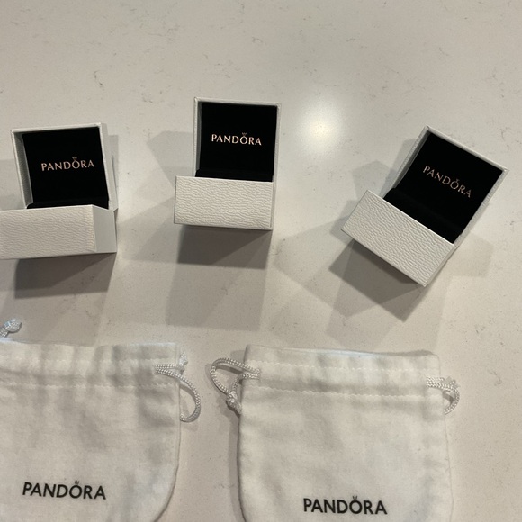 Pandora White Jewelry Boxes and Pouches Set - Picture 2 of 3